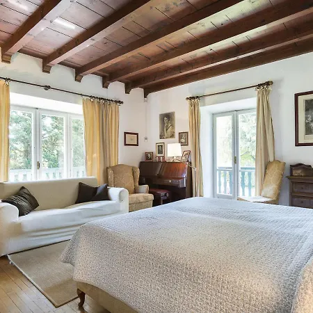 Sleeps 8 Pool Air Con Wifi لسا