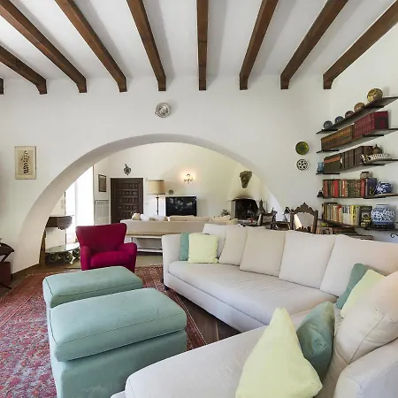 Sleeps 8 Pool Air Con Wifi لسا