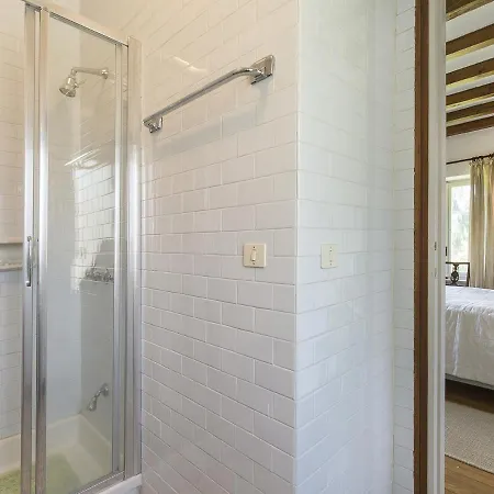 فيلة Sleeps 8 Pool Air Con Wifi